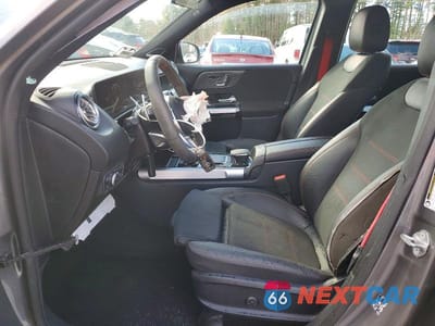 Zdjęcie 7 z 11 samochodu: 2023 MERCEDES-BENZ GLB AMG 35 4MATIC VIN:W1N4M5BB5PW292861 - miniatura