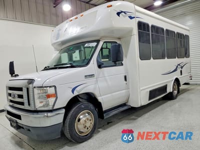 2022 FORD E350 SHUTTLE BUS 1FDEE3FN9NDC42471 - główne zdjęcie licytacji z USA - miniatura