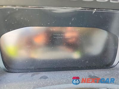 Zdjęcie 9 z 12 samochodu: 2018 VOLVO XC90 T6 VIN:YV4A22PKXJ1375002 - miniatura