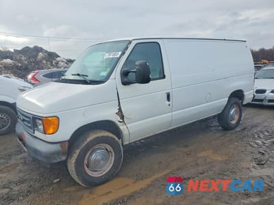 2005 FORD ECONOLINE E250 VAN 1FTNE24WX5HB46030 - główne zdjęcie licytacji z USA - miniatura