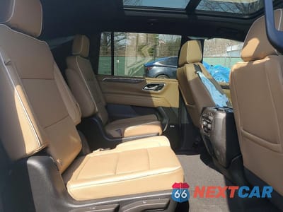 Zdjęcie 11 z 13 samochodu: 2024 CHEVROLET SUBURBAN K1500 PREMIER VIN:1GNSKFKD2RR354799 - miniatura