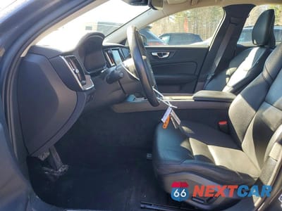 Zdjęcie 7 z 12 samochodu: 2021 VOLVO S60 T6 MOMENTUM VIN:7JRA22TK3MG094932 - miniatura