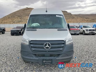 Piąte zdjęcie samochodu w środku: 2024 MERCEDES-BENZ SPRINTER 2500 VIN:W1Z4NFHY3RP710327 - miniatura