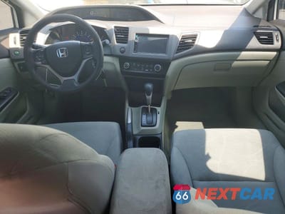 Zdjęcie 8 z 13 samochodu: 2012 HONDA CIVIC LX VIN:2HGFB2F57CH577466 - miniatura
