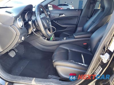 Zdjęcie 7 z 11 samochodu: 2016 MERCEDES-BENZ CLA 250 VIN:WDDSJ4EBXGN385366 - miniatura