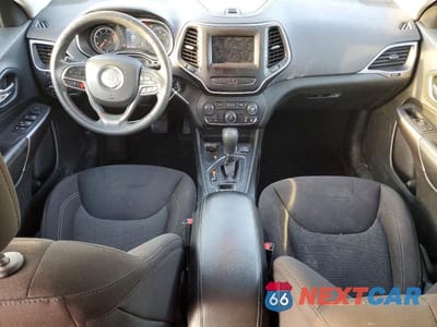 Zdjęcie 8 z 13 samochodu: 2019 JEEP CHEROKEE LATITUDE VIN:1C4PJLCB3KD205219 - miniatura