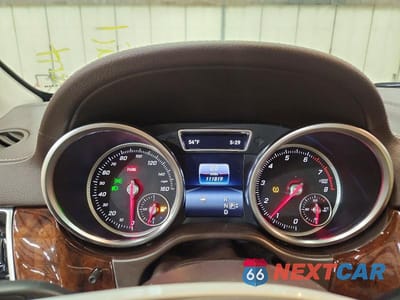 Zdjęcie 9 z 12 samochodu: 2016 MERCEDES-BENZ GLE 400 4MATIC VIN:4JGDA5GB1GA649342 - miniatura