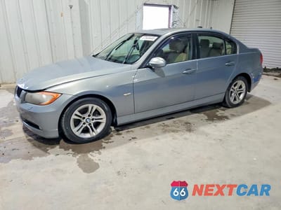 2008 BMW 328 XI WBAVC935X8K044254 - główne zdjęcie licytacji z USA - miniatura