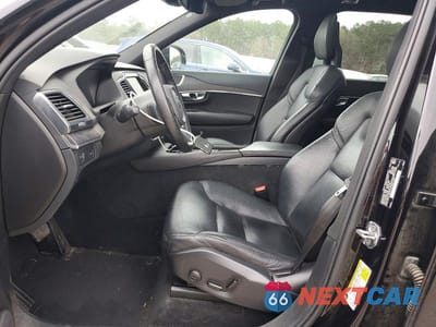 Zdjęcie 7 z 12 samochodu: 2020 VOLVO XC90 T6 MOMENTUM VIN:YV4A22PK4L1532607 - miniatura