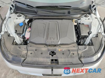Zdjęcie 12 z 14 samochodu: 2025 HYUNDAI IONIQ 5 SE VIN:7YAKM4DA8SY037043 - miniatura