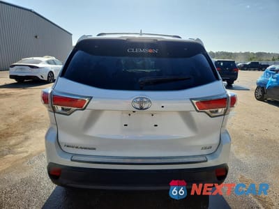 Zdjęcie 6 z 13 samochodu: 2016 TOYOTA HIGHLANDER XLE VIN:5TDKKRFH9GS133707 - miniatura