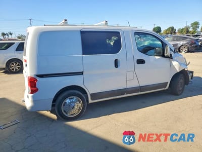 Trzecie zdjęcie samochodu z tyłu: 2015 NISSAN NV200 SV VIN:3N6CM0KN6FK728673 - miniatura