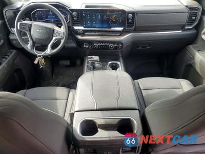 Zdjęcie 8 z 11 samochodu: 2023 CHEVROLET SILVERADO K1500 RST VIN:1GCUDEEDXPZ249314 - miniatura