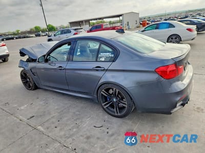 Drugie zdjęcie samochodu z przodu: 2015 BMW M3 VIN:WBS3C9C51FP804235 - miniatura