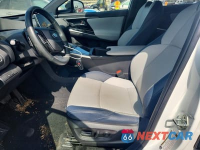 Zdjęcie 7 z 12 samochodu: 2023 SUBARU SOLTERRA PREMIUM VIN:JTMABABA0PA005102 - miniatura
