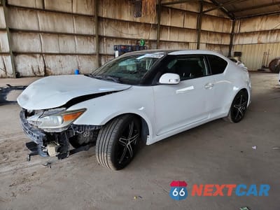 2014 SCION TC BASE JTKJF5C75E3082704 - główne zdjęcie licytacji z USA - miniatura