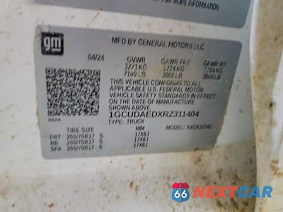 Zdjęcie 12 z 12 samochodu: 2024 CHEVROLET SILVERADO K1500 VIN:1GCUDAEDXRZ311404 - miniatura