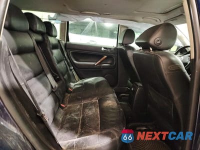 Zdjęcie 10 z 11 samochodu: 2001 VOLKSWAGEN PASSAT GLX 4MOTION VIN:WVWYH63B21E253949 - miniatura