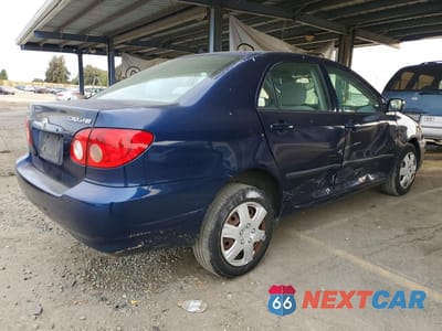 Trzecie zdjęcie samochodu z tyłu: 2006 TOYOTA COROLLA CE VIN:1NXBR32EX6Z626547 - miniatura