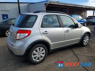 Trzecie zdjęcie samochodu z tyłu: 2010 SUZUKI SX4 VIN:JS2YB5A35A6301337 - miniatura