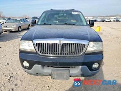 Piąte zdjęcie samochodu w środku: 2004 LINCOLN AVIATOR VIN:5LMEU88H34ZJ15902 - miniatura