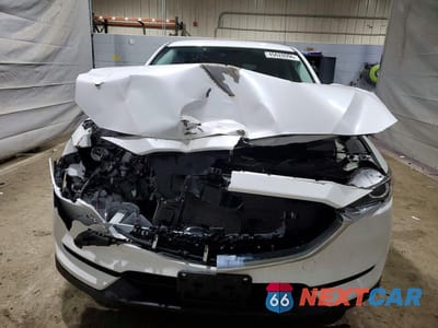 Piąte zdjęcie samochodu w środku: 2020 MAZDA CX-5 TOURING VIN:JM3KFBCM9L0867975 - miniatura