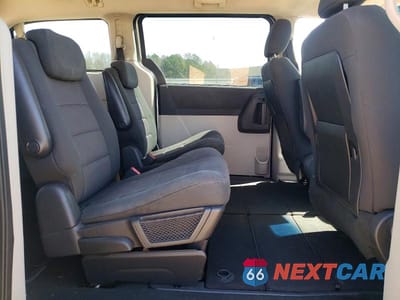 Zdjęcie 11 z 13 samochodu: 2008 DODGE GRAND CARAVAN SE VIN:2D8HN44H88R679997 - miniatura