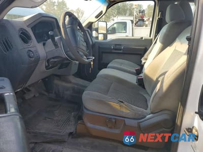 Zdjęcie 7 z 11 samochodu: 2012 FORD F350 SUPE VIN:1FD7X3ETXCEC34857 - miniatura