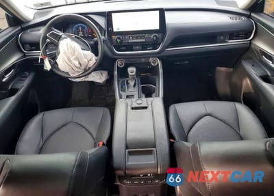 Zdjęcie 8 z 12 samochodu: 2024 TOYOTA GRAND HIGHLANDER XLE VIN:5TDAAAB57RS062876 - miniatura