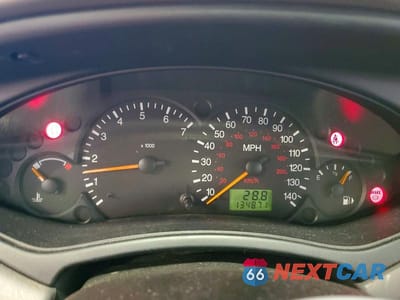 Zdjęcie 9 z 12 samochodu: 2002 FORD FOCUS ZTS VIN:1FAFP38382W291410 - miniatura