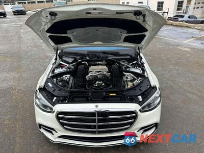 Zdjęcie 9 z 10 samochodu: 2021 MERCEDES-BENZ S 580 4MATIC VIN:W1K6G7GB5MA039632 - miniatura