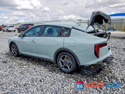 Drugie zdjęcie samochodu z przodu: 2025 KIA K4 LXS VIN:3KPFT4DEXSE105590 - miniatura
