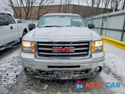 Piąte zdjęcie samochodu w środku: 2013 GMC SIERRA K1500 SLE VIN:3GTP2VE79DG376824 - miniatura