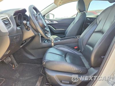 Zdjęcie 7 z 12 samochodu: 2018 MAZDA 3 TOURING VIN:3MZBN1L32JM268565 - miniatura