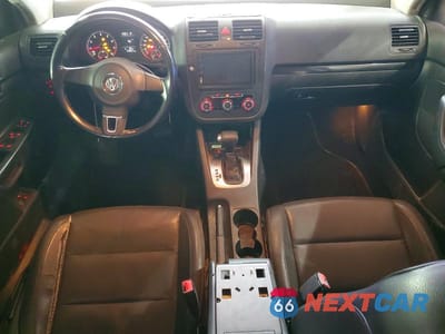 Zdjęcie 8 z 12 samochodu: 2010 VOLKSWAGEN JETTA SE VIN:3VWRX7AJ4AM008181 - miniatura