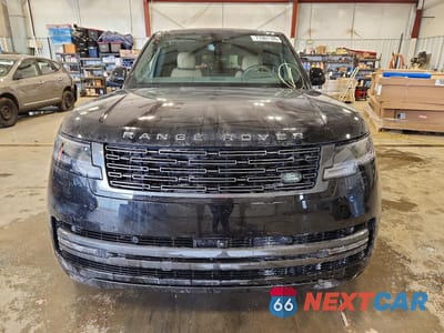 Piąte zdjęcie samochodu w środku: 2025 LAND ROVER RANGE ROVER SE VIN:SALKPBE95SA308925 - miniatura