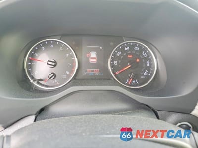 Zdjęcie 9 z 14 samochodu: 2019 TOYOTA RAV4 XLE PREMIUM VIN:JTMC1RFV2KD011000 - miniatura