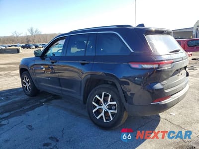 Drugie zdjęcie samochodu z przodu: 2023 JEEP GRAND CHEROKEE LIMITED VIN:1C4RJHBG0P8865186 - miniatura