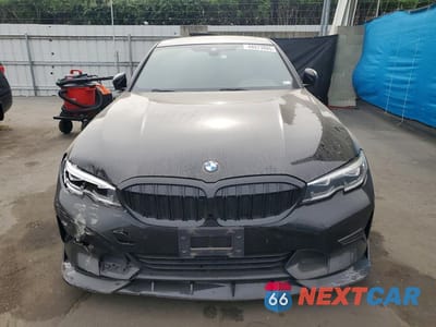 Piąte zdjęcie samochodu w środku: 2020 BMW 330I VIN:3MW5R1J03L8B23878 - miniatura