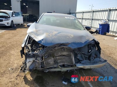Piąte zdjęcie samochodu w środku: 2014 TOYOTA COROLLA LE VIN:2T1BURHE3EC197017 - miniatura