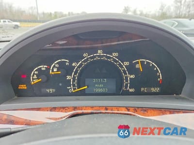 Zdjęcie 9 z 11 samochodu: 2004 MERCEDES-BENZ S 500 4MATIC VIN:WDBNG84J54A427157 - miniatura