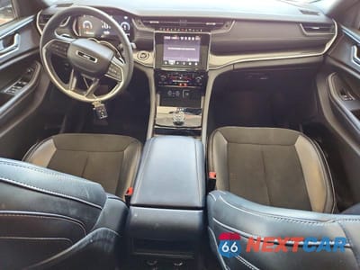 Zdjęcie 8 z 12 samochodu: 2023 JEEP GRAND CHEROKEE LAREDO VIN:1C4RJHAG5PC517771 - miniatura