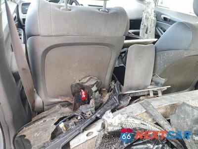 Zdjęcie 8 z 12 samochodu: 2008 HONDA CIVIC LX VIN:2HGFA15588H512289 - miniatura