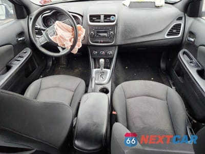 Zdjęcie 8 z 13 samochodu: 2014 DODGE AVENGER SE VIN:1C3CDZAB3EN227154 - miniatura