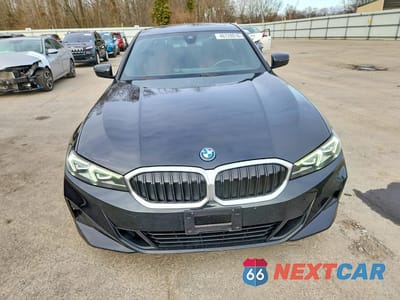 Piąte zdjęcie samochodu w środku: 2023 BMW 330XE VIN:3MW39FS0XP8C91686 - miniatura