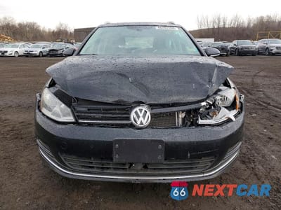 Piąte zdjęcie samochodu w środku: 2015 VOLKSWAGEN GOLF SPORTWAGEN S VIN:3VWC17AU3FM518661 - miniatura