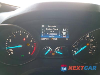 Zdjęcie 9 z 11 samochodu: 2017 FORD ESCAPE TITANIUM VIN:1FMCU9JD2HUD59230 - miniatura
