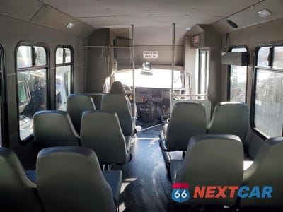 Piąte zdjęcie samochodu w środku: 2023 CHEVROLET EXPRESS G4500 VIN:1HA6GUC78PN014047 - miniatura