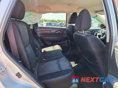 Zdjęcie 11 z 14 samochodu: 2018 NISSAN ROGUE SV VIN:JN8AT2MV7JW313420 - miniatura