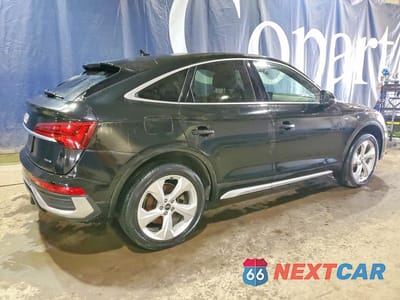 Trzecie zdjęcie samochodu z tyłu: 2023 AUDI Q5 SPORTBACK PRM PLS 45 VIN:WA15AAFY6P2136843 - miniatura